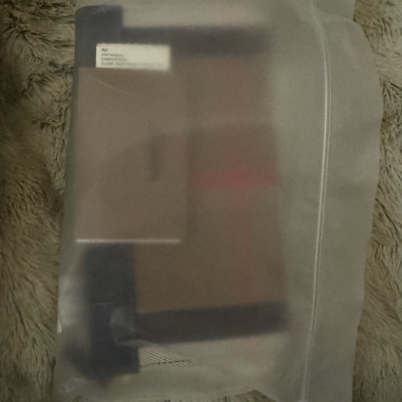 Burberry Brown Plaid Zipper Wallet New with Dustbag with COA - Picture 3 of 8